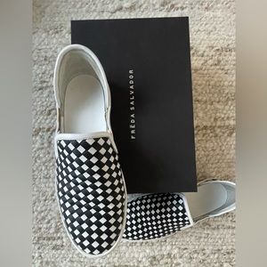 FRĒDA SALVADOR Eddy Woven